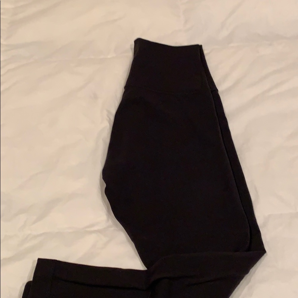 Wunder Under 7/8 Pants.